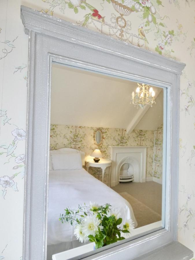 The Mount Somerton Retreat - Nr Bruton, Glastonbury, The Spectacular Wells Cathedral, Millfield School, Leonardo Helicopters, Yeovilton 客房 照片