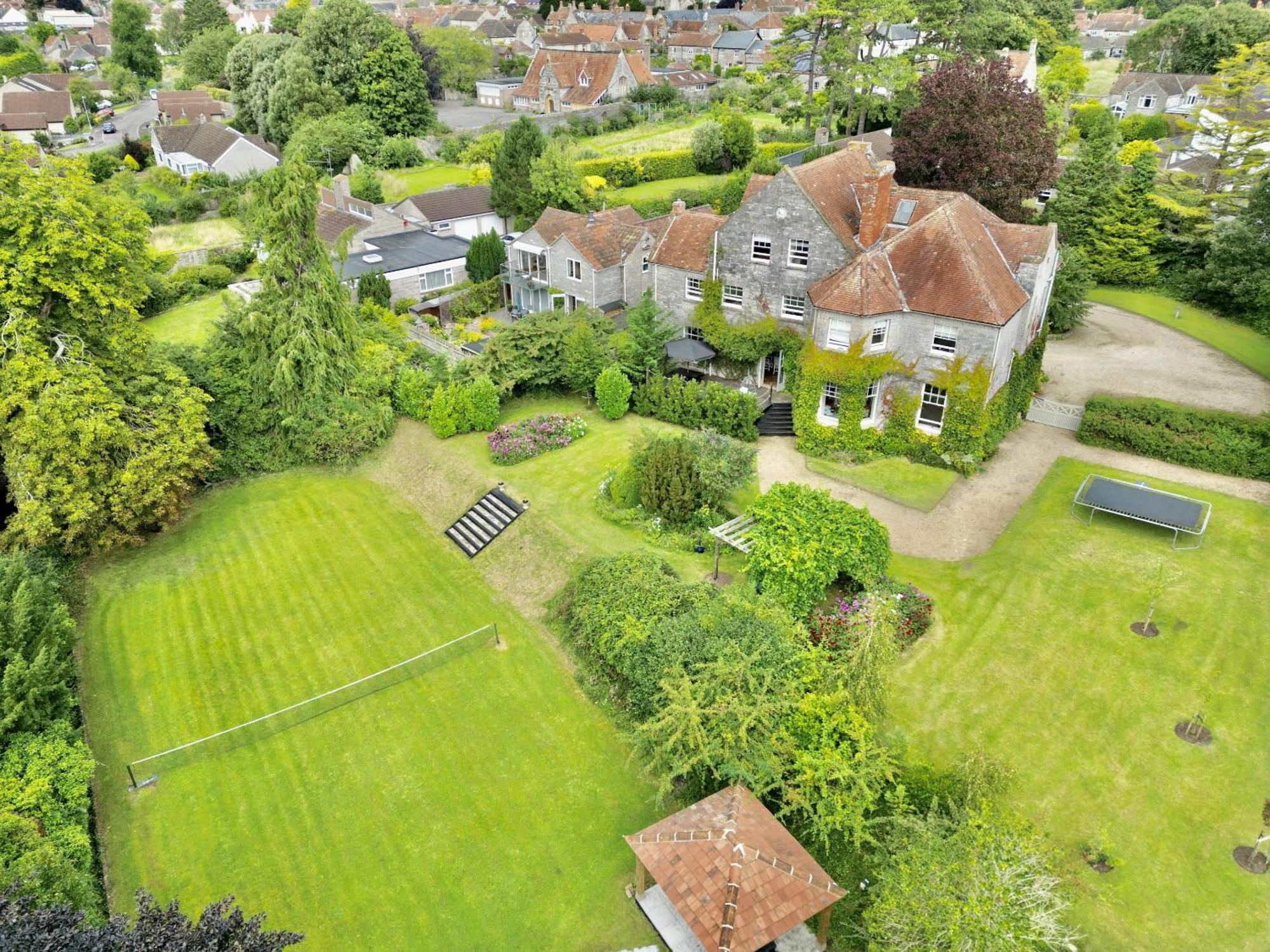The Mount Somerton Retreat - Nr Bruton, Glastonbury, The Spectacular Wells Cathedral, Millfield School, Leonardo Helicopters, Yeovilton 外观 照片